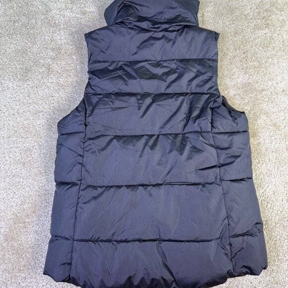 Old Navy Puffer Vest Womens XS Gray Fleece Lined Quilted Winter Layer Cozy F268 - Picture 6 of 9